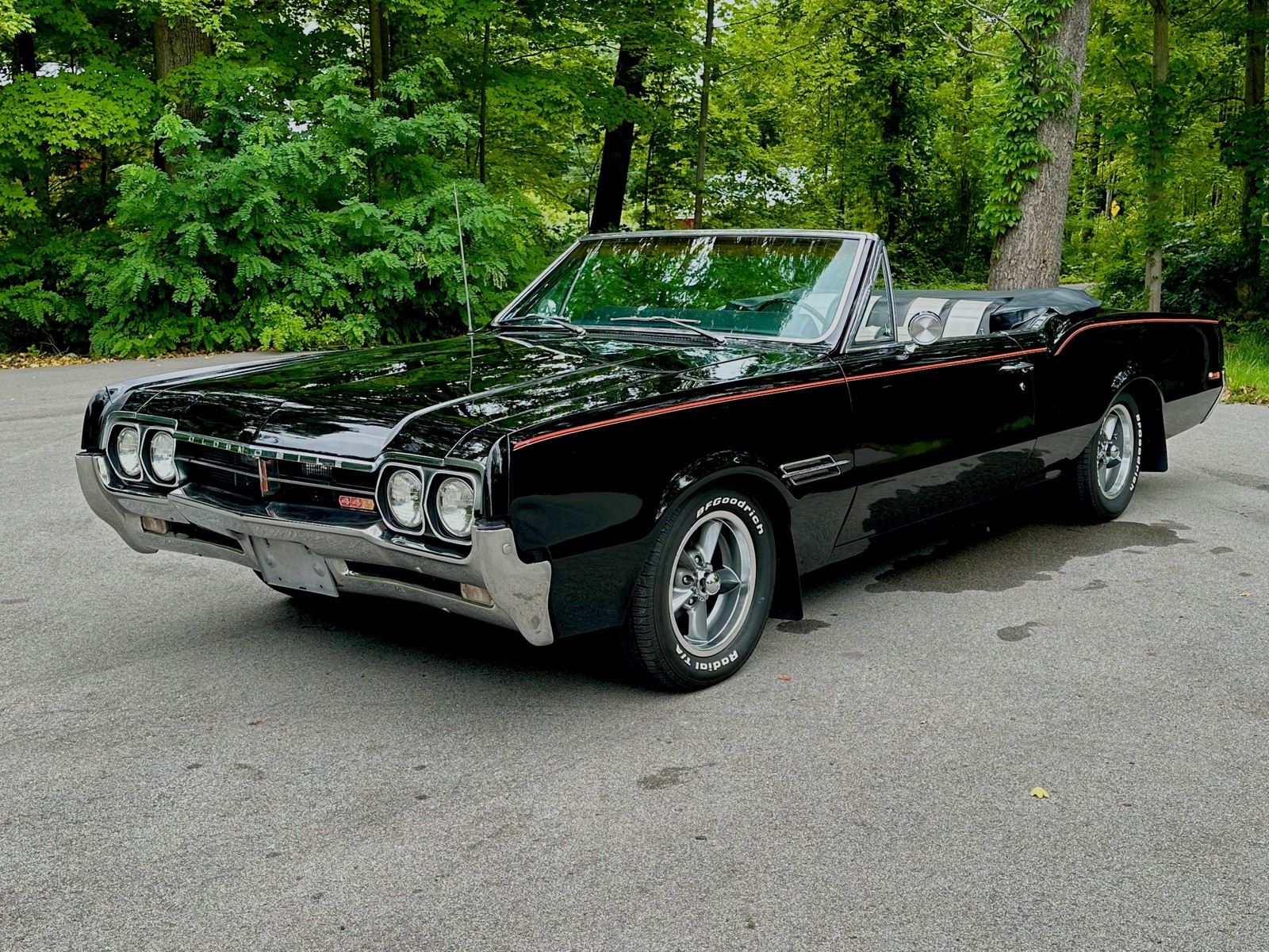 Oldsmobile-Cutlass-442-Convertible-1966-Convertible-442-Original-12