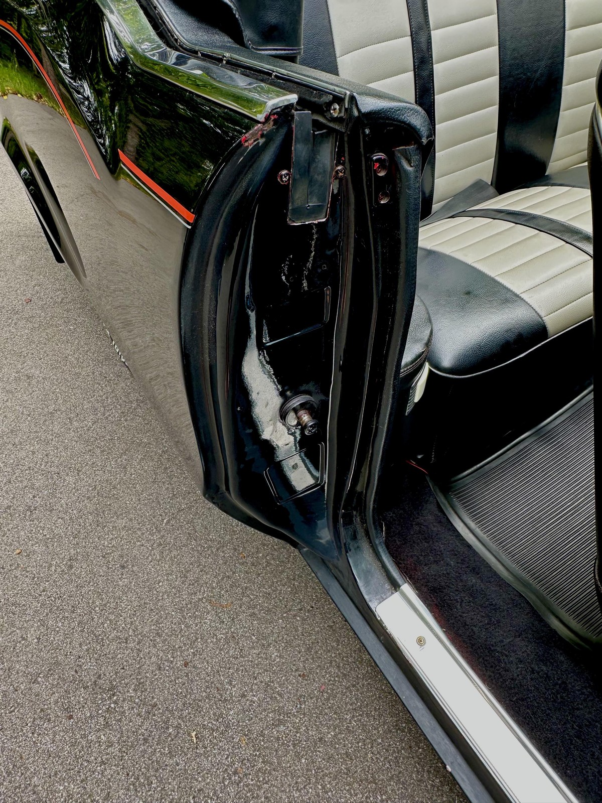 Oldsmobile-Cutlass-442-Convertible-1966-Convertible-442-Original-33