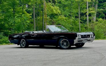 Oldsmobile-Cutlass-442-Convertible-1966-Convertible-442-Original