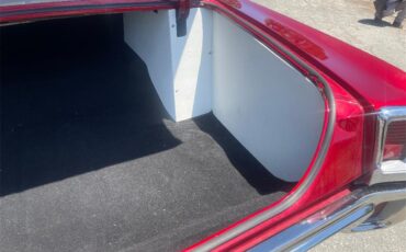Oldsmobile-Cutlass-supreme-1967-Custom-candy-Red-White-Black-15