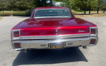 Oldsmobile-Cutlass-supreme-1967-Custom-candy-Red-White-Black-6