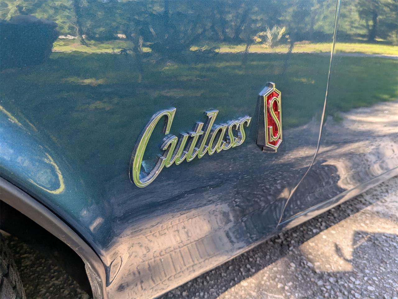 Oldsmobile-Cutlass-supreme-1971-Ocean-Gem-Black-33