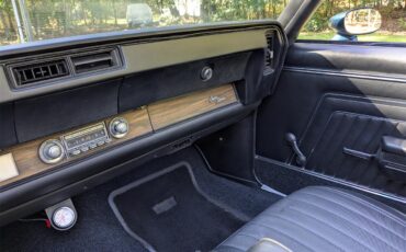 Oldsmobile-Cutlass-supreme-1971-Ocean-Gem-Black-45