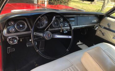 Oldsmobile-Delta-88-1966-Red-White-4