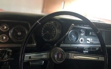 Oldsmobile-Delta-88-1966-Red-White-6