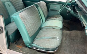 Oldsmobile-Dynamic-88-1961-Provincial-White-Green-45