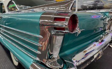 Oldsmobile-Eighty-Eight-1958-15