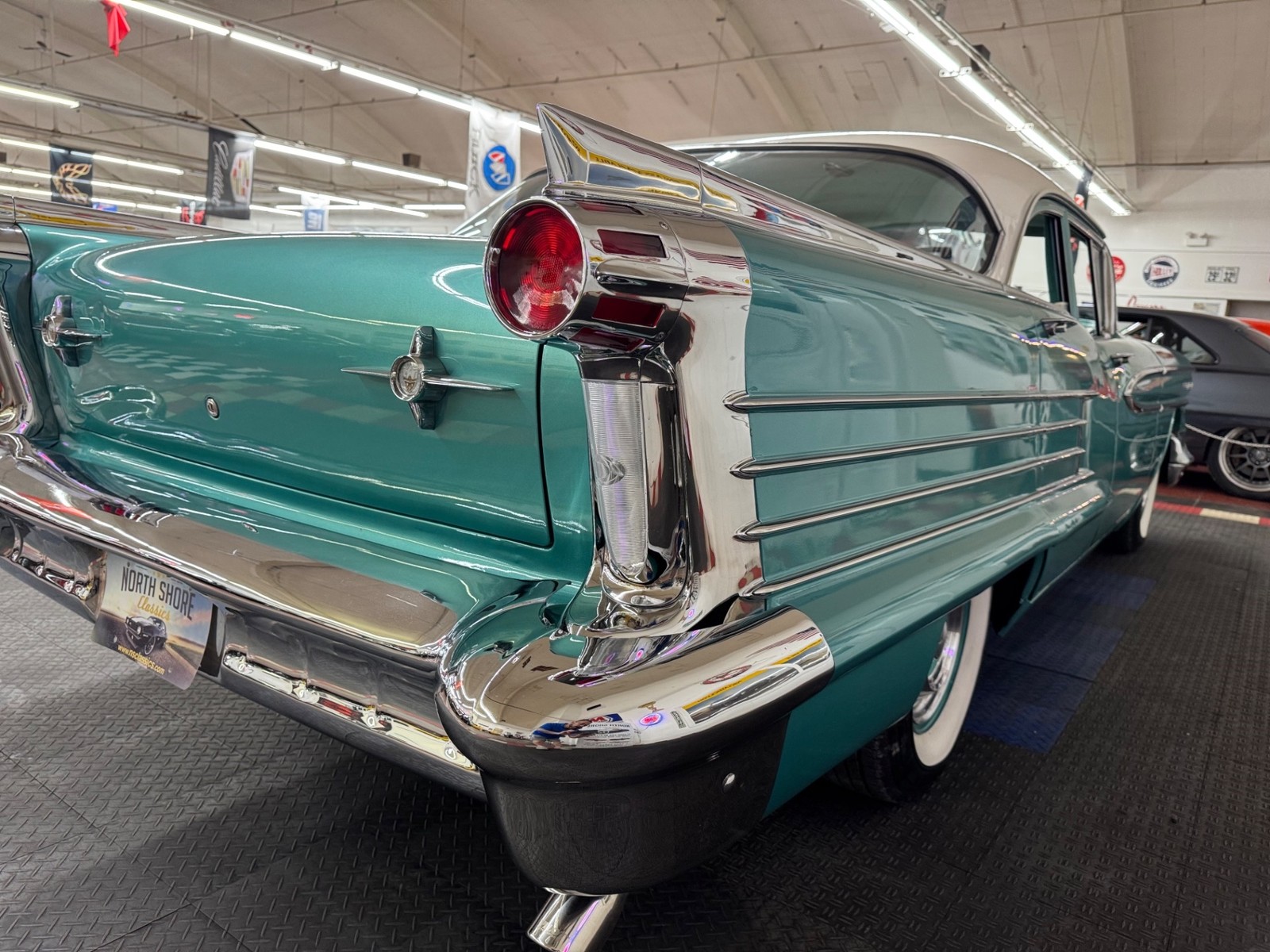 Oldsmobile-Eighty-Eight-1958-26