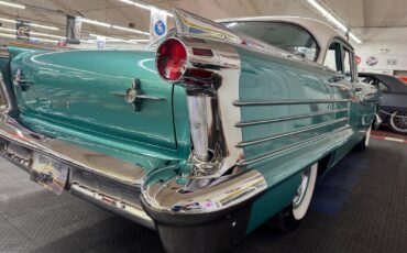 Oldsmobile-Eighty-Eight-1958-26
