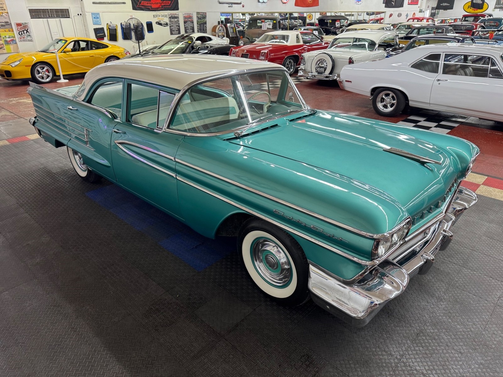 Oldsmobile-Eighty-Eight-1958-29