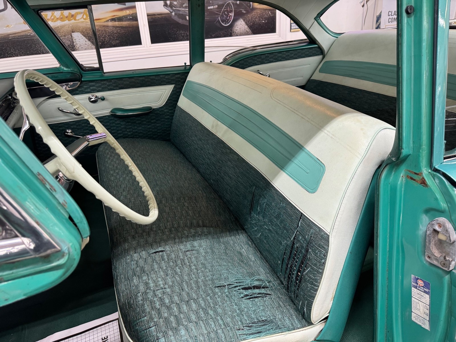 Oldsmobile-Eighty-Eight-1958-38