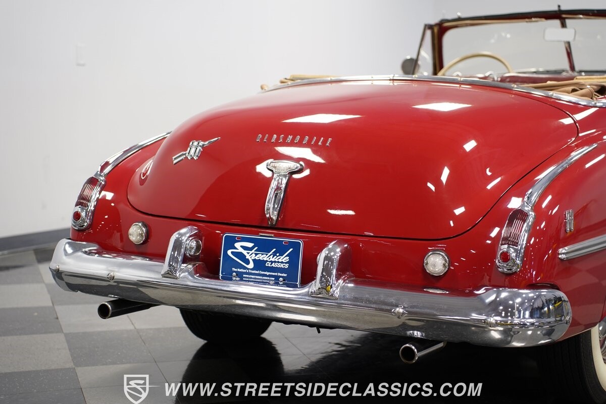 Oldsmobile-Futuramic-88-1949-Convertible-26