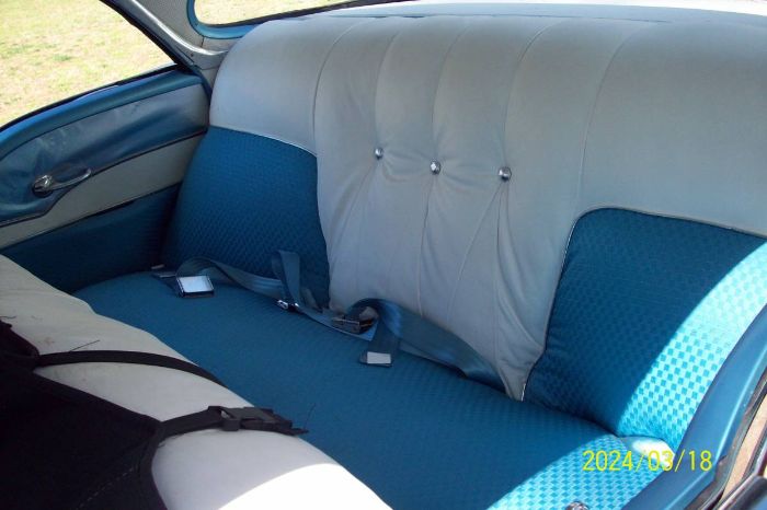 Oldsmobile-Holiday-1956-Blue-9
