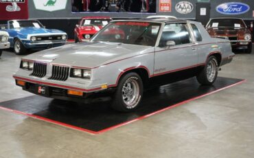 Oldsmobile-Hurst-1984-Coupe-1