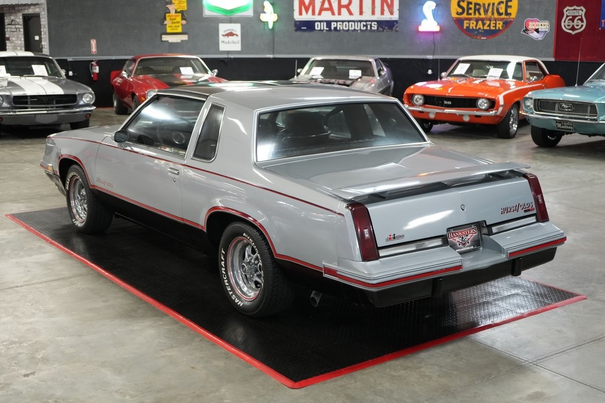 Oldsmobile-Hurst-1984-Coupe-12