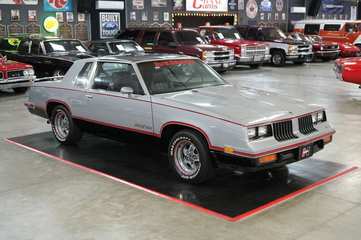 Oldsmobile-Hurst-1984-Coupe-16