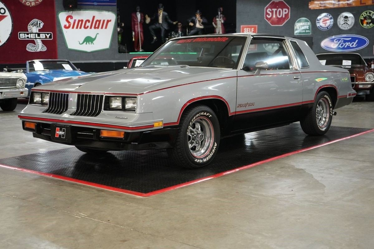 Oldsmobile-Hurst-1984-Coupe-18