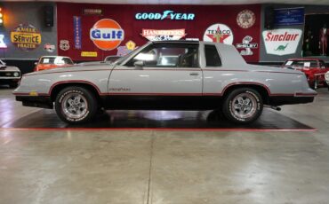 Oldsmobile-Hurst-1984-Coupe-19