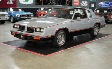 Oldsmobile-Hurst-1984-Coupe-26