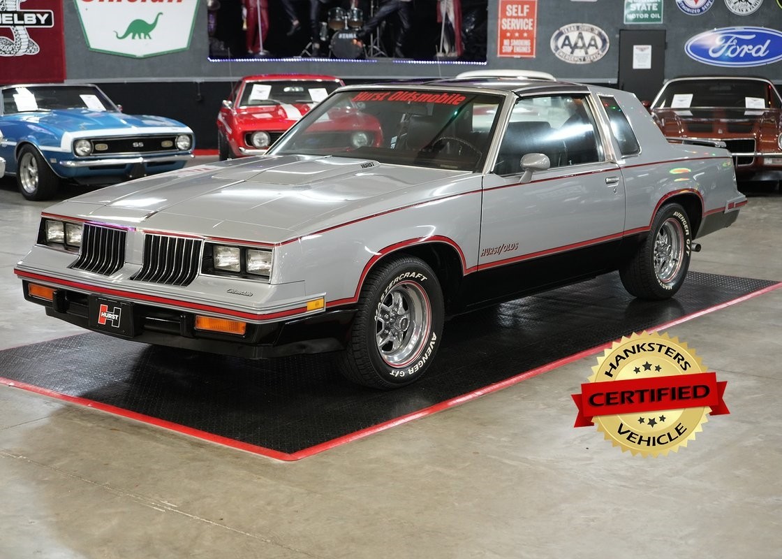 Oldsmobile-Hurst-1984-Coupe