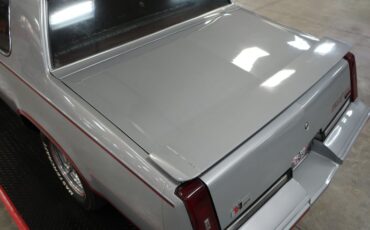 Oldsmobile-Hurst-1984-Silver-Burgundy-49