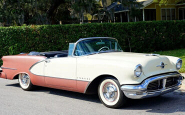 Oldsmobile-Ninety-Eight-1956-6