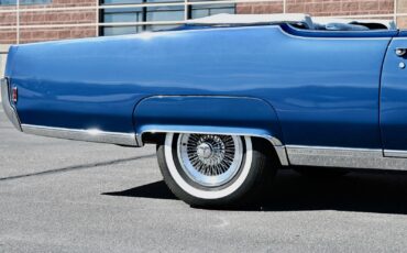 Oldsmobile-Ninety-Eight-1969-37