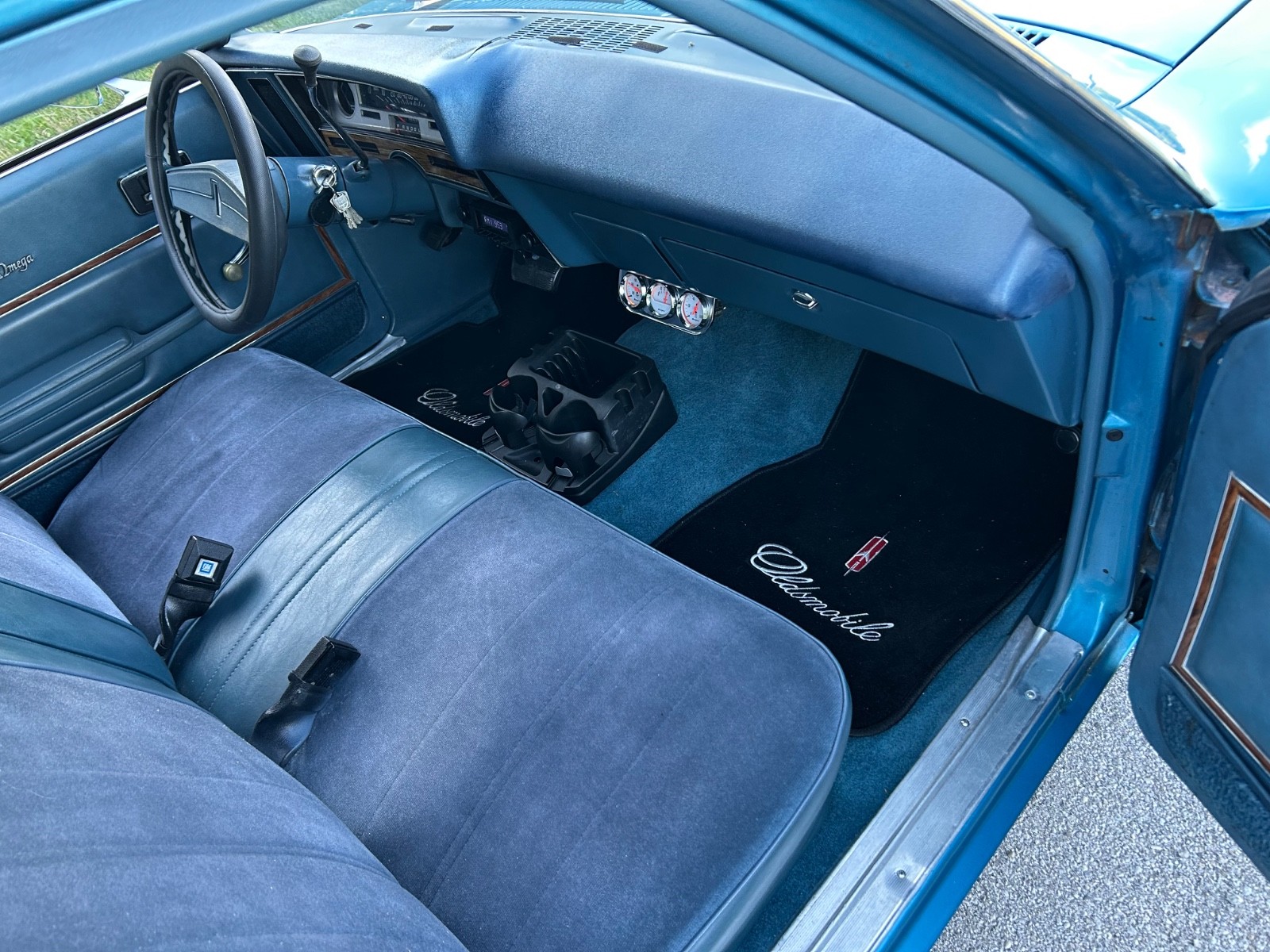 Oldsmobile-Omega-1975-Coupe-8