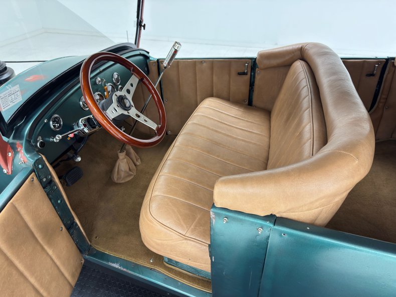 Oldsmobile-Other-1924-Medium-Green-Saddle-40