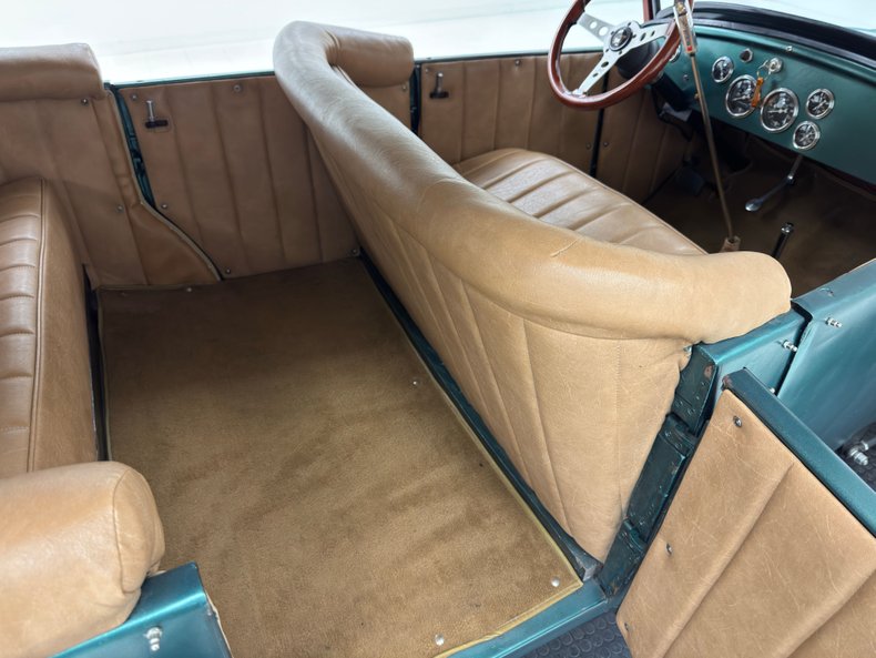 Oldsmobile-Other-1924-Medium-Green-Saddle-46