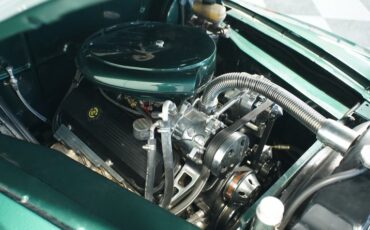 Oldsmobile-Other-1946-Green-Metallic-Cream-13