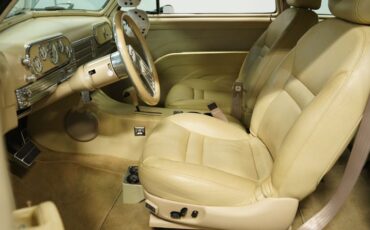 Oldsmobile-Other-1946-Green-Metallic-Cream-31