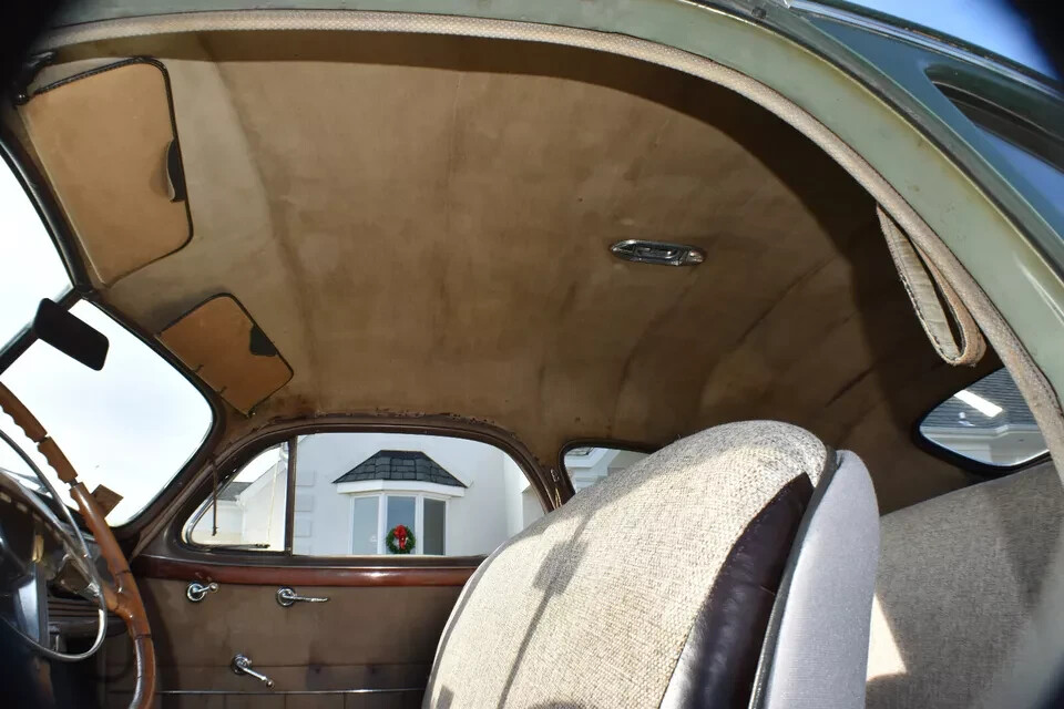 Oldsmobile-Other-1946-Sedan-7