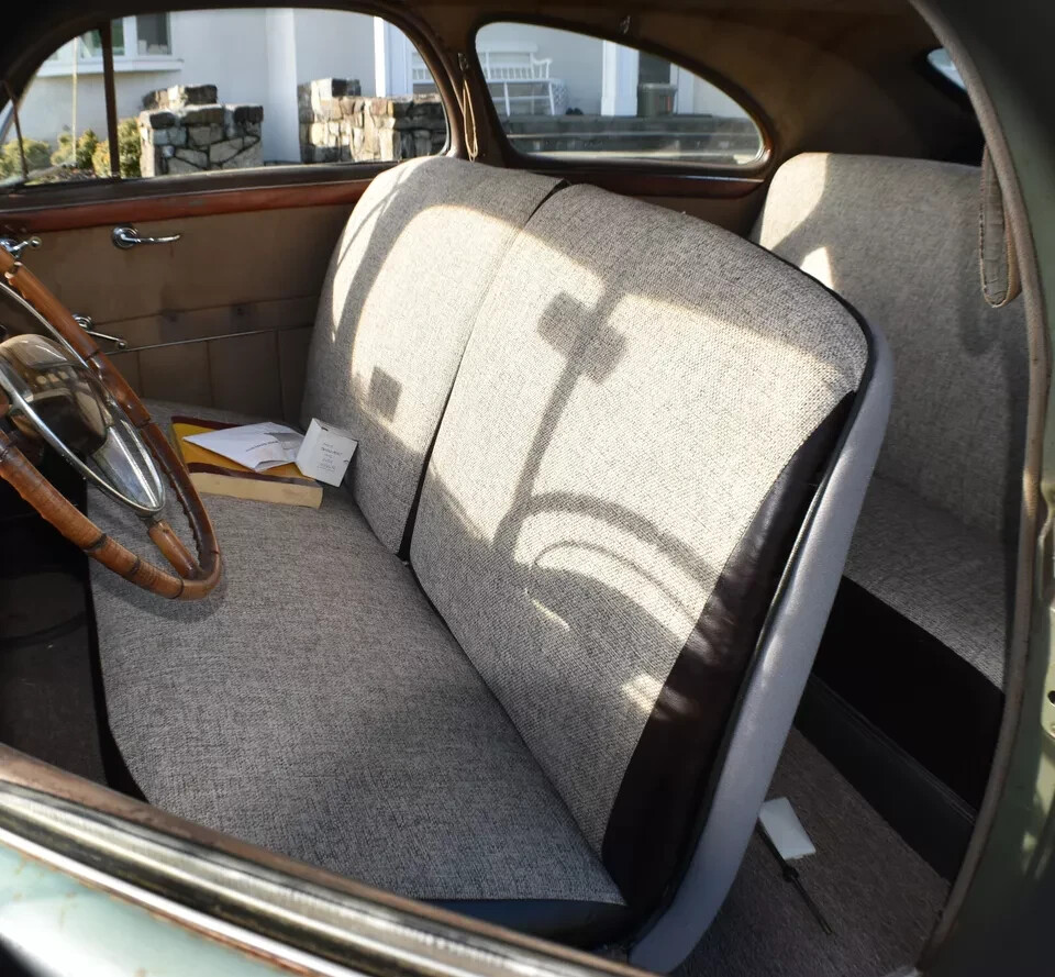Oldsmobile-Other-1946-Sedan-9