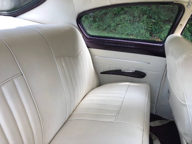 Oldsmobile-Other-1950-Mulberry-Pearl-White-Vinyl-9
