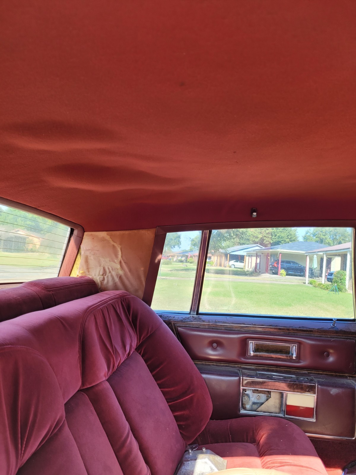 Oldsmobile-Other-1983-Sedan-13