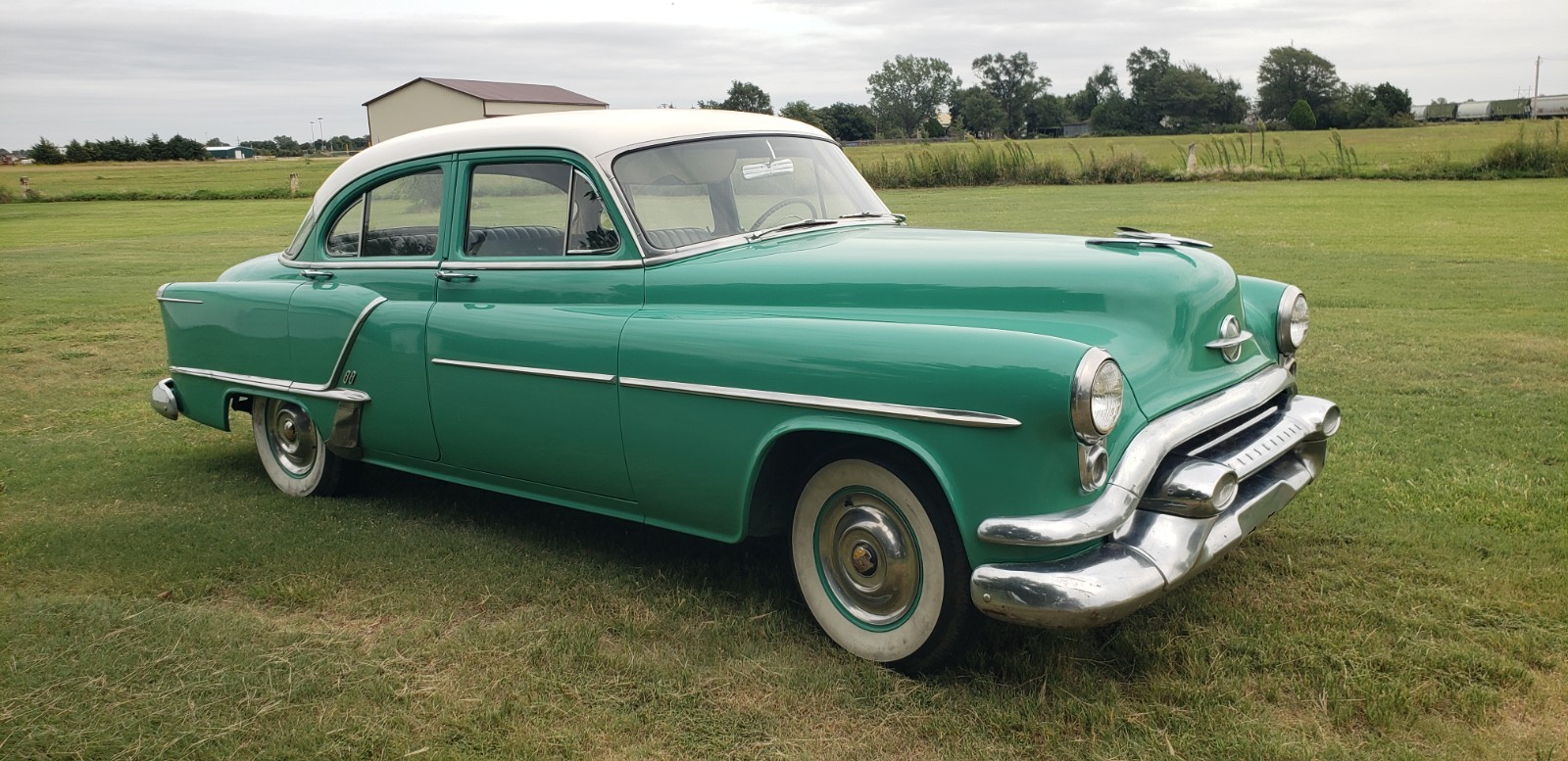Oldsmobile-Rocket-88-1953-1