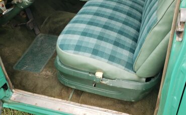 Oldsmobile-Rocket-88-1953-17