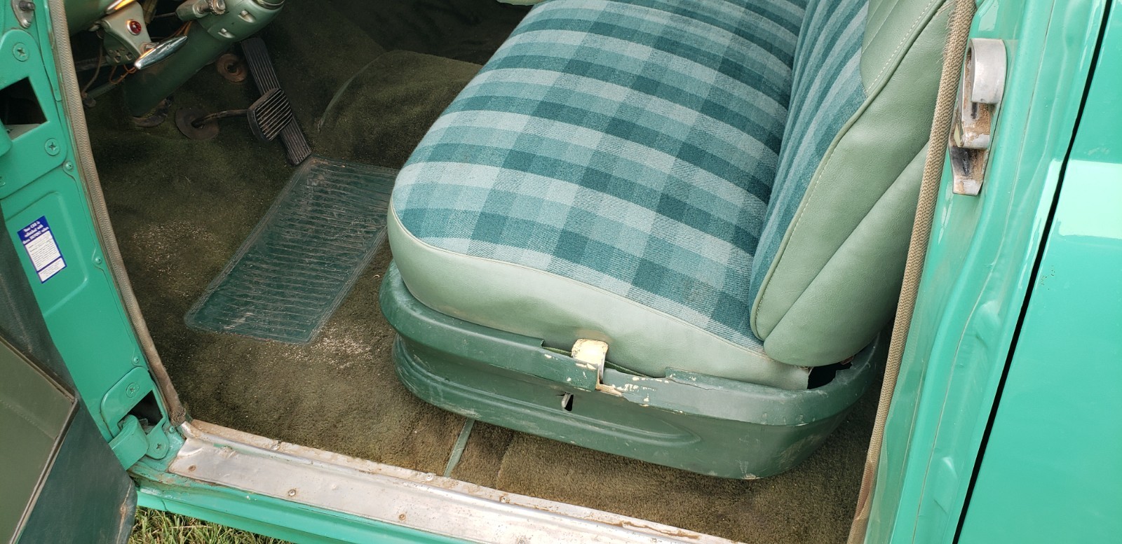 Oldsmobile-Rocket-88-1953-17
