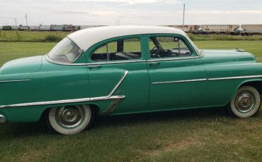 Oldsmobile-Rocket-88-1953-5