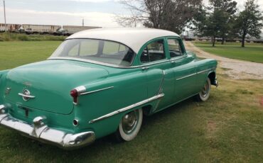 Oldsmobile-Rocket-88-1953-6