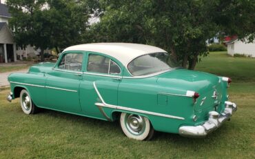 Oldsmobile-Rocket-88-1953-8