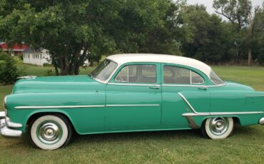 Oldsmobile-Rocket-88-1953-9