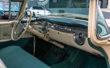 Oldsmobile-Rocket-88-1955-2-door-11
