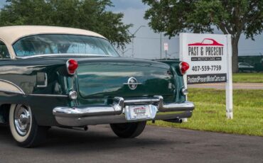 Oldsmobile-Rocket-88-1955-2-door-17