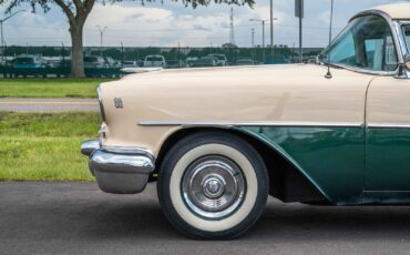 Oldsmobile-Rocket-88-1955-2-door-20