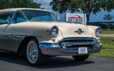 Oldsmobile-Rocket-88-1955-2-door-30