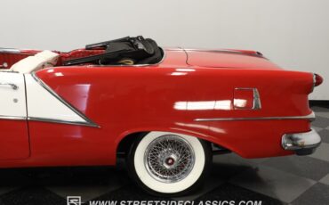 Oldsmobile-Starfire-1954-RedWhite-Red-ampamp-White-36