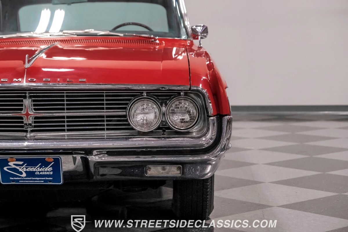 Oldsmobile-Starfire-1962-Hardtop-17