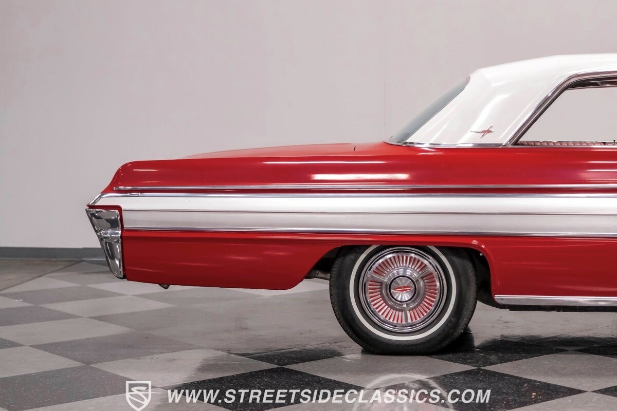 Oldsmobile-Starfire-1962-Hardtop-26